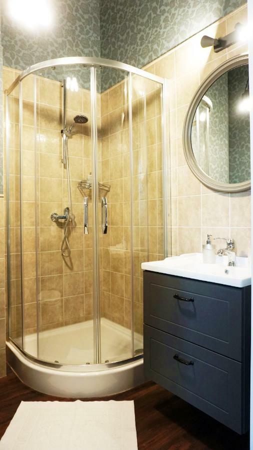 Apartment Dk Apartament Romantyczny Olsztyn (Warmian-Masurian)